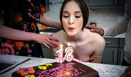 free prono kiss me www xnxx.com 18 already www.pornhub